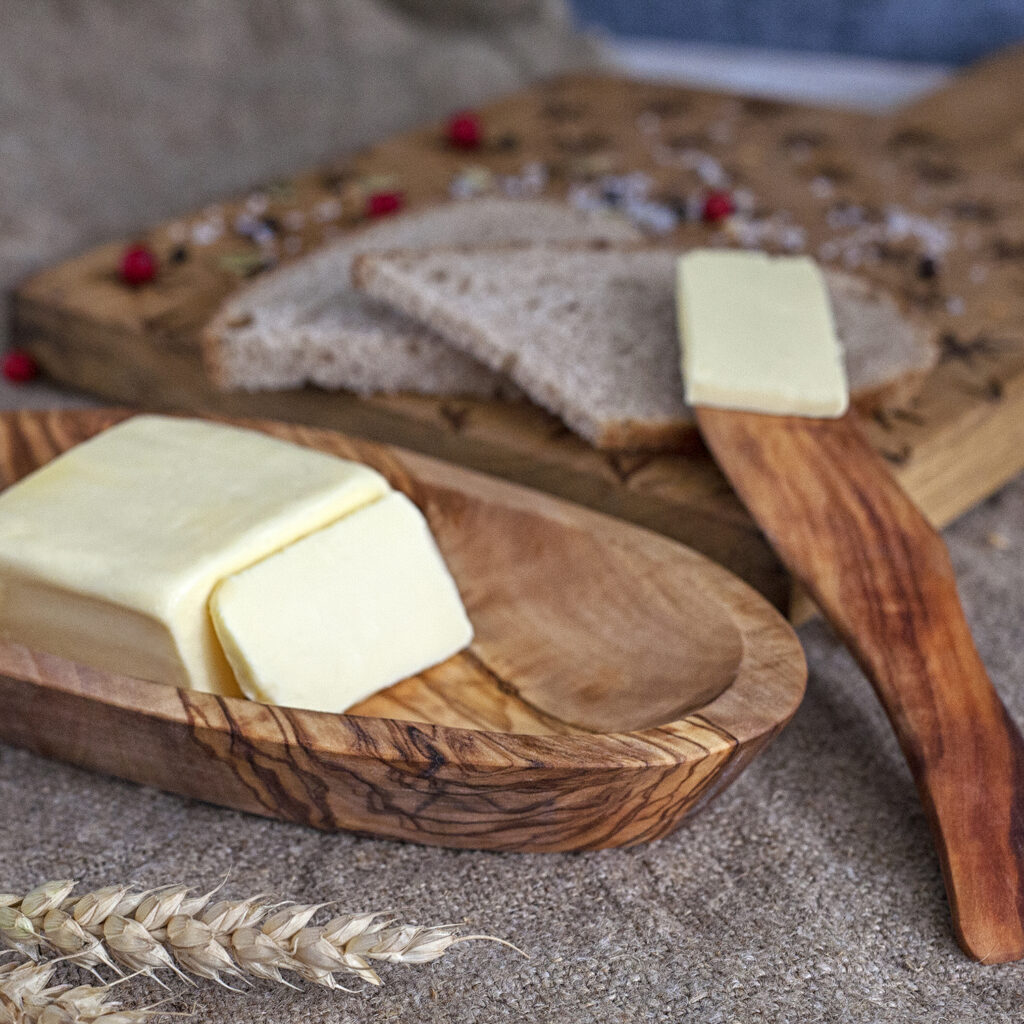 Wooden Butter Dish & Butter Knife