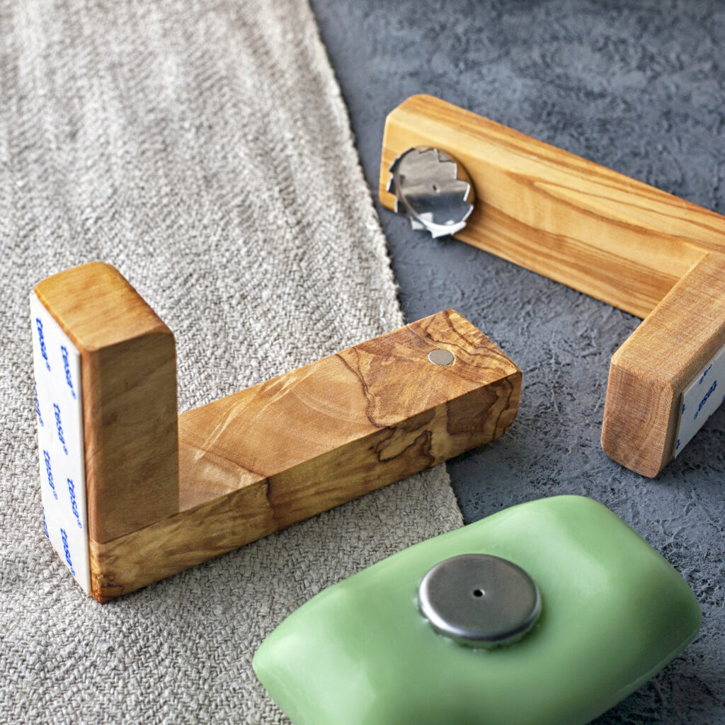 2 wooden Bottle Opener