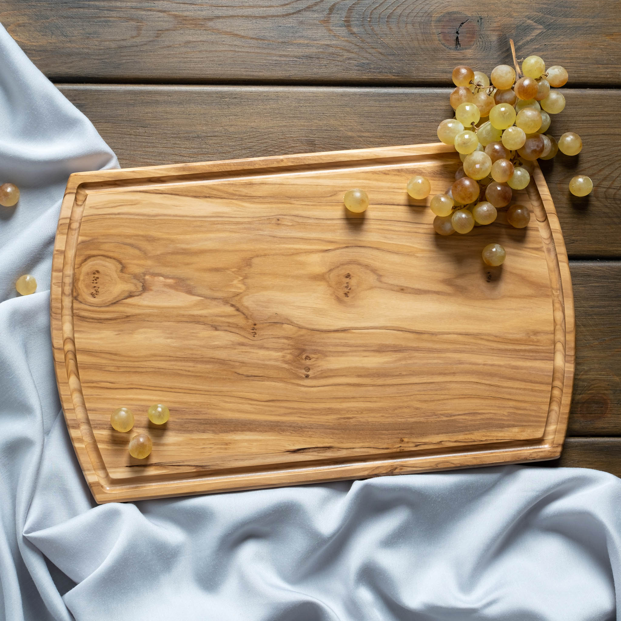 Olive Wood Cutting Board - Arched Shape (16x10)