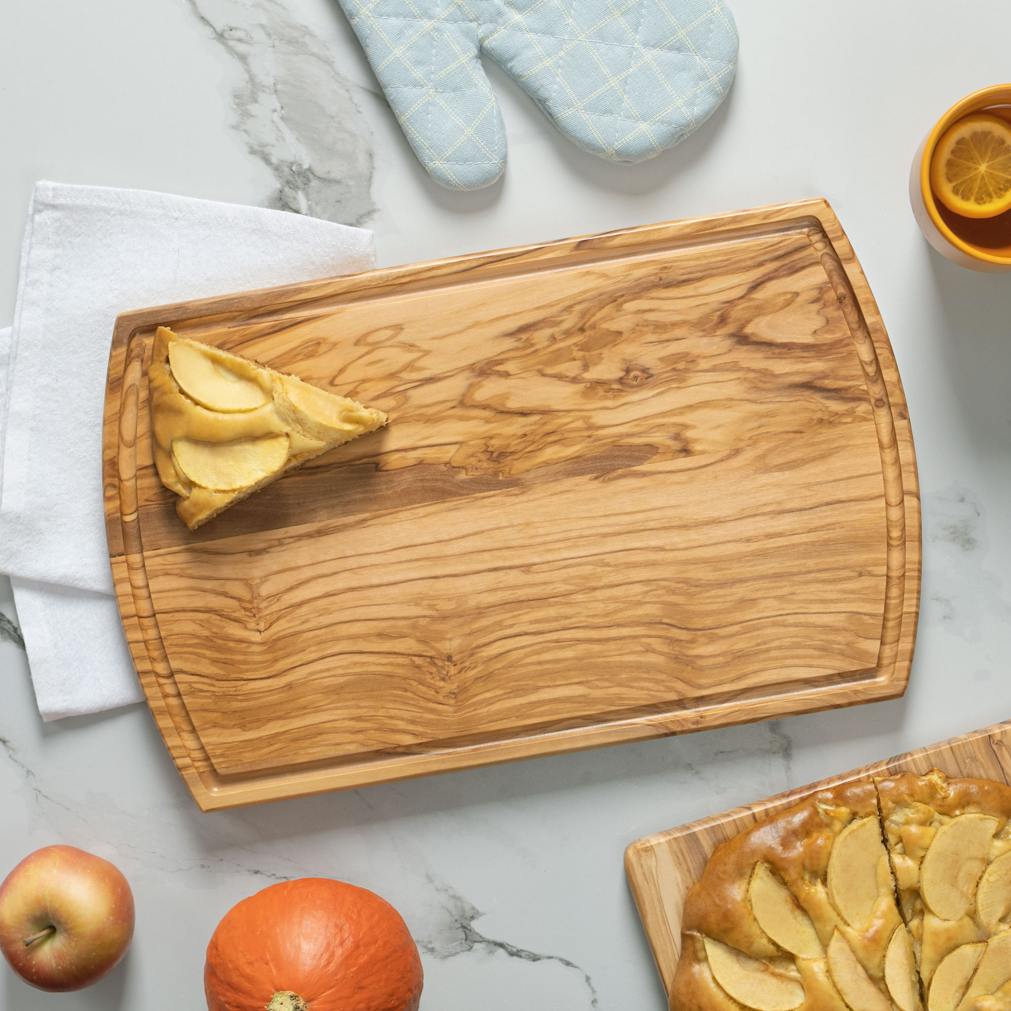 Olive Wood Cutting Board - Arched Shape (16x10)