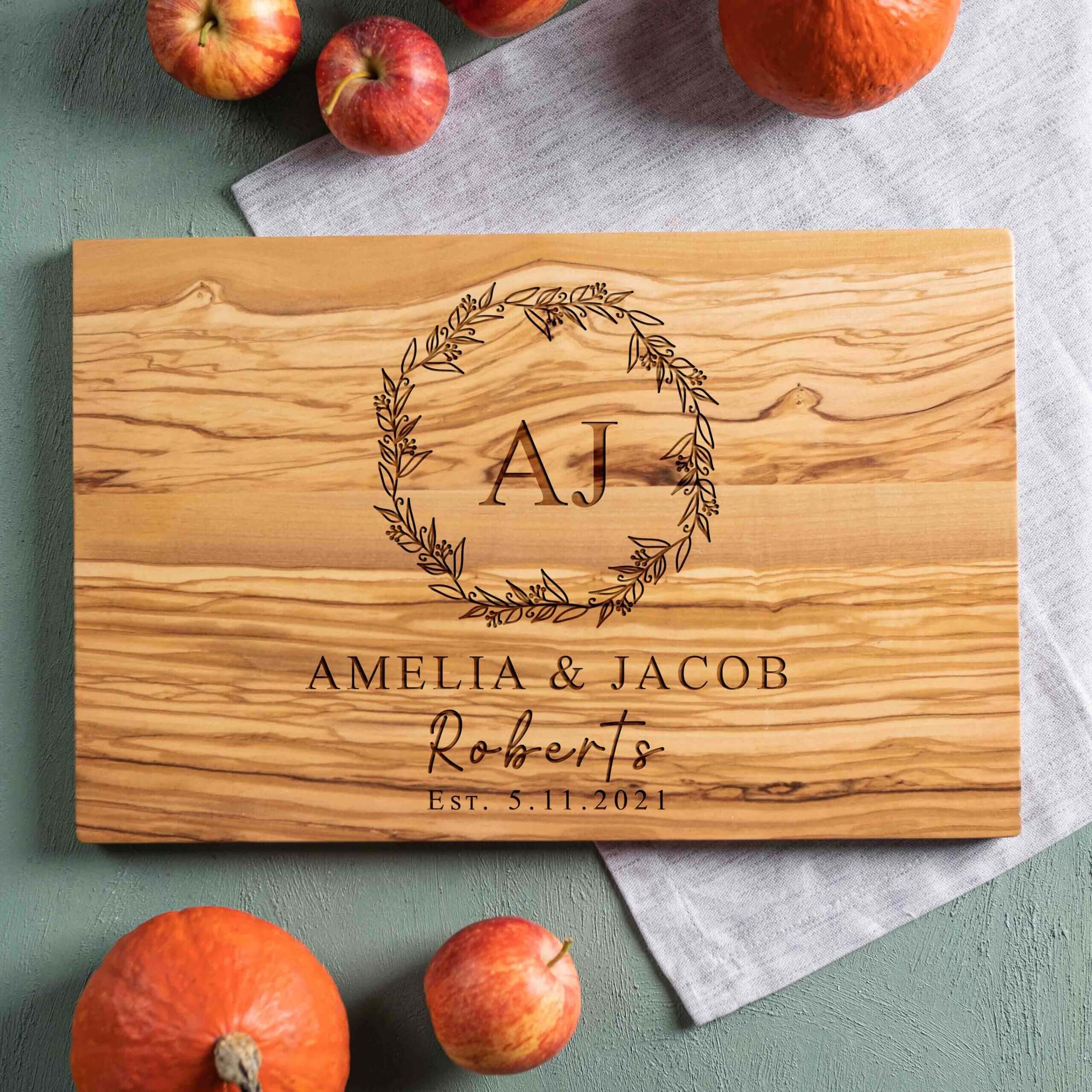 Personalized Olive Wood Cutting Board – Wedding & Anniversary Gift