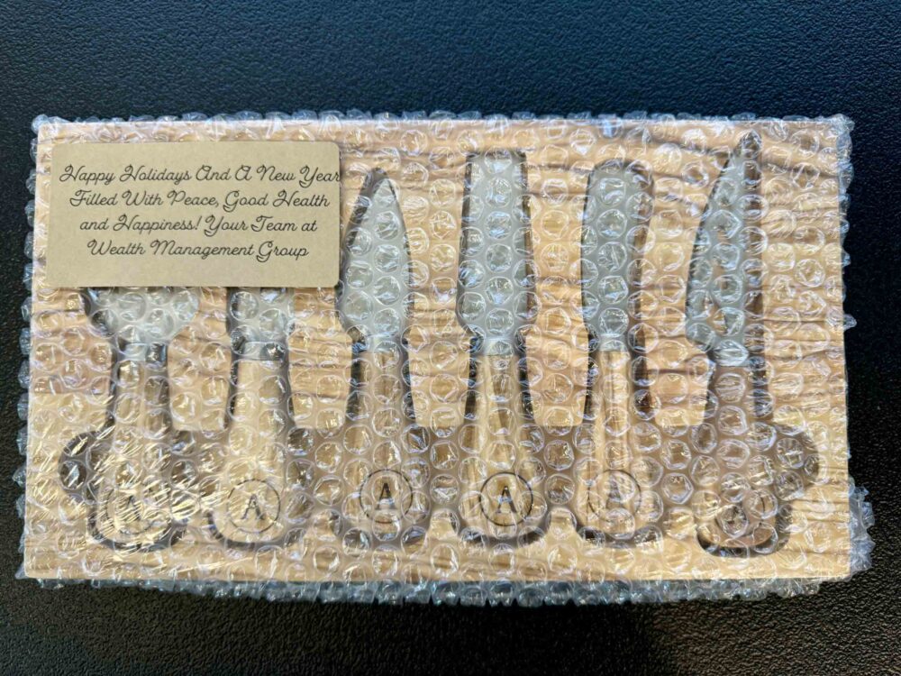 Cheese knives for corporate gifts packing