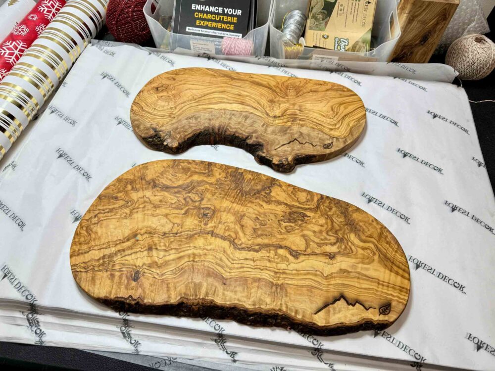 Logo cutting boards for corporate gifts