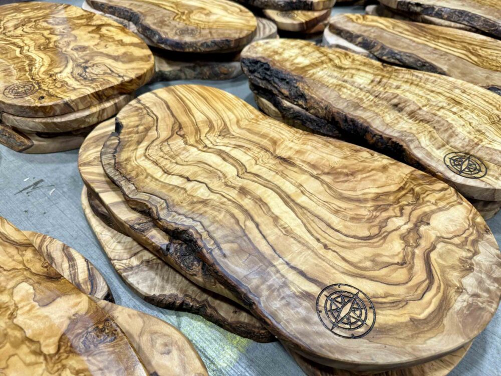 Olive wood cutting boards for sale