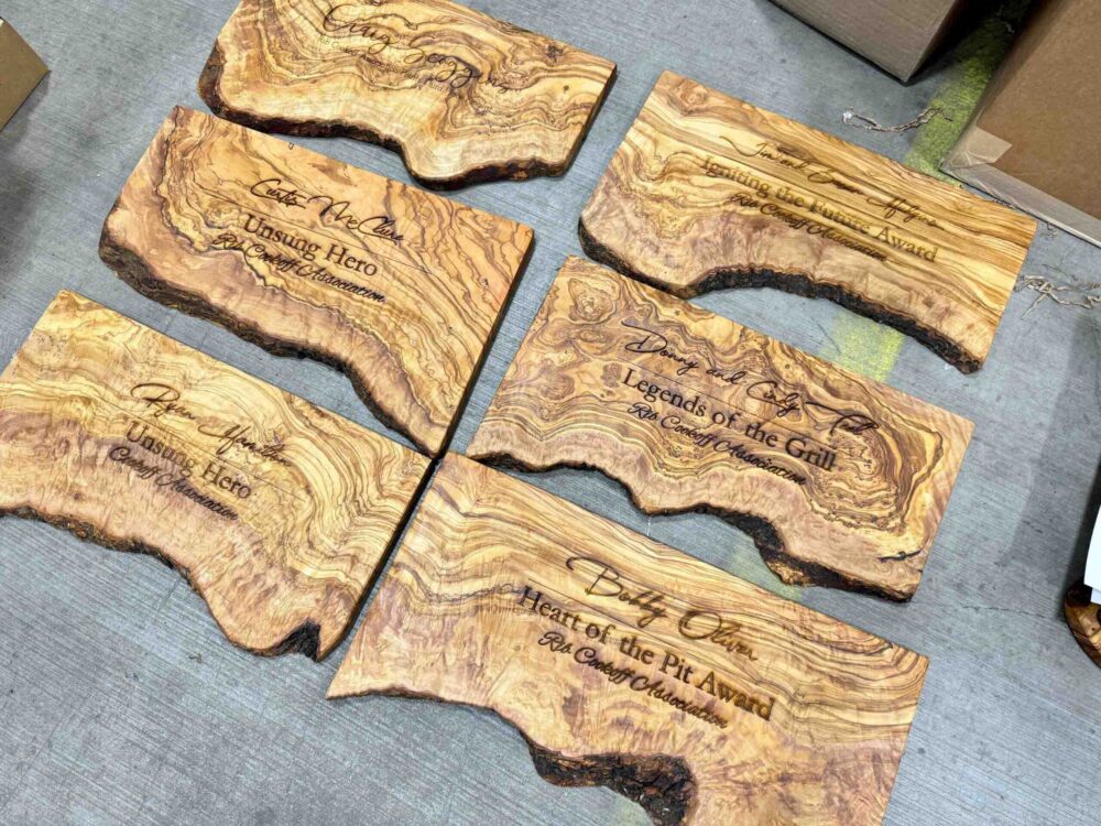 Olive wood cutting boards for sale