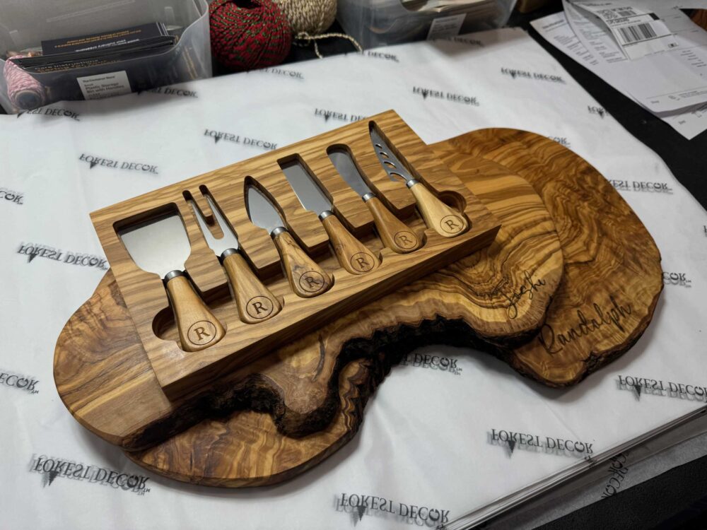 Cutting boards for corporate gifts