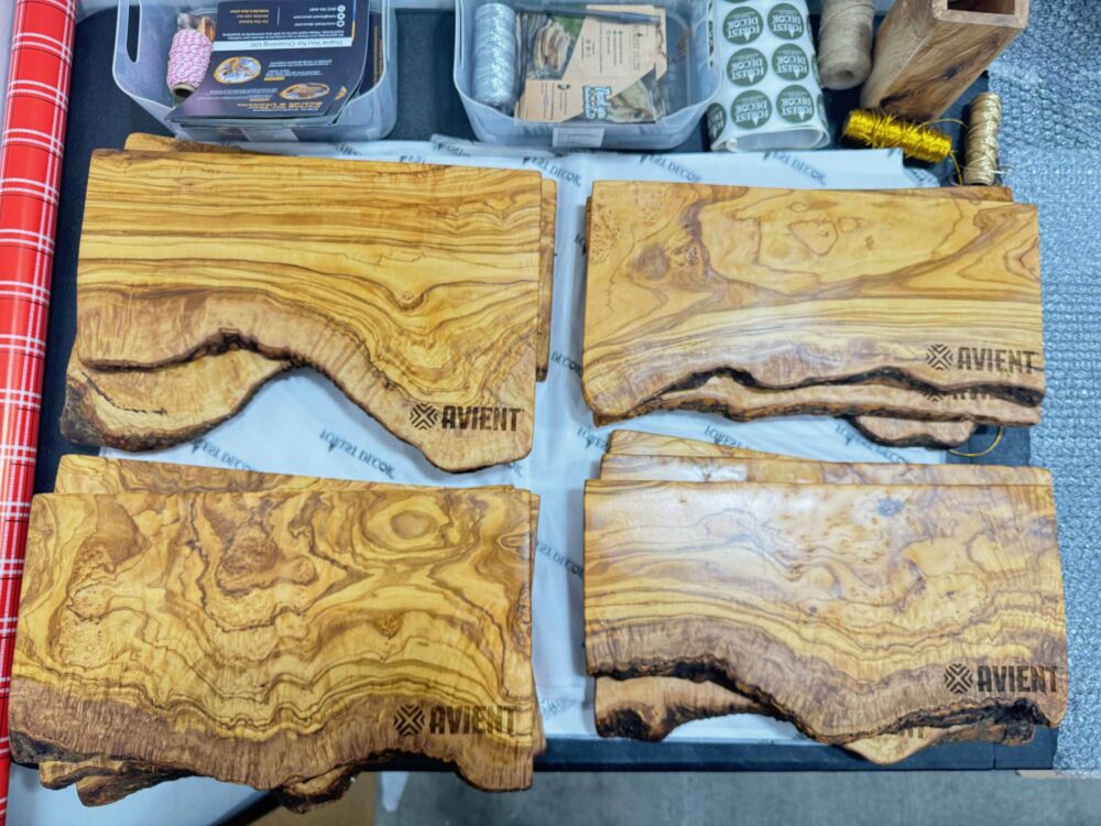 Cutting boards for corporate gifts