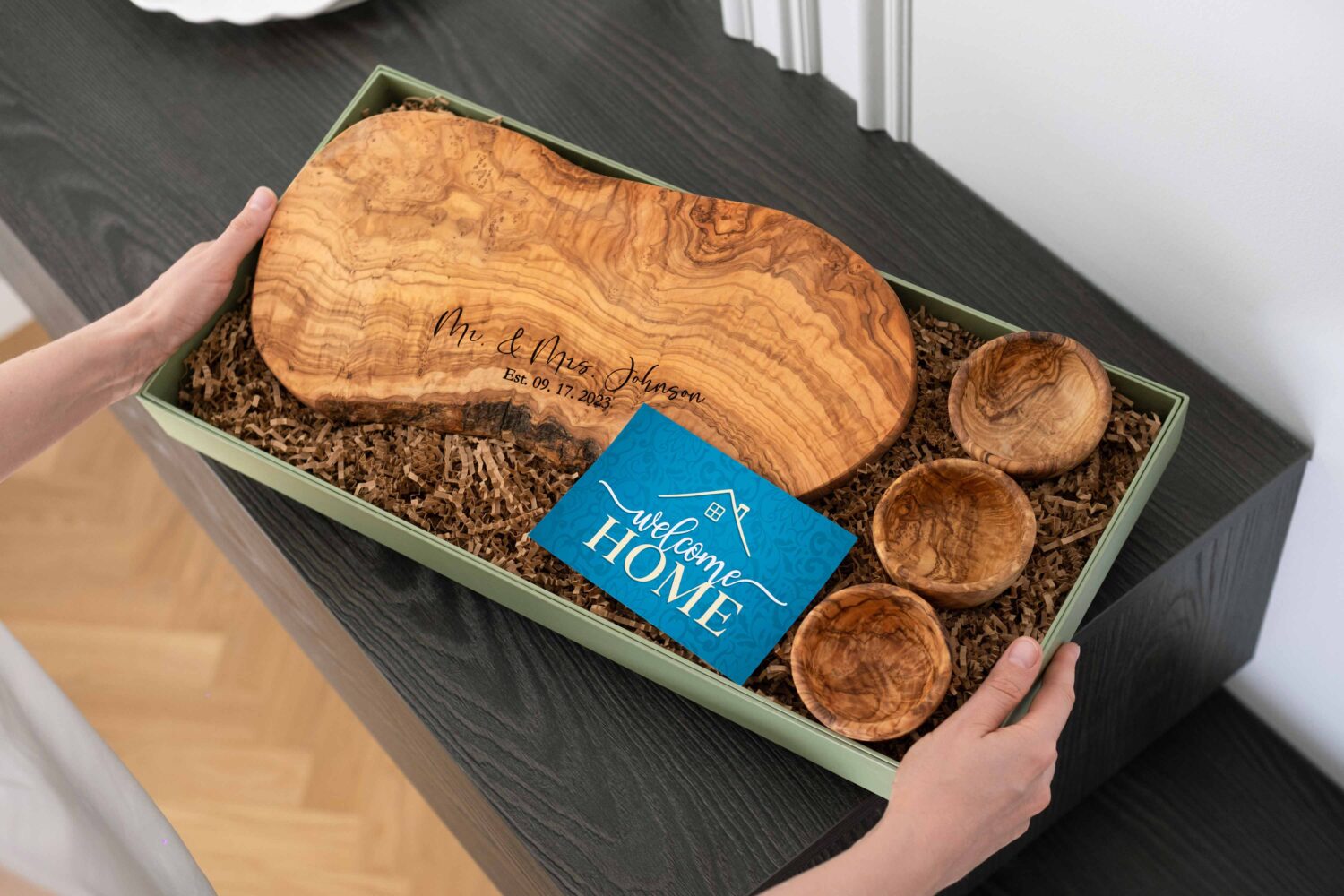 Olive wood Corporate gift boxes for companies