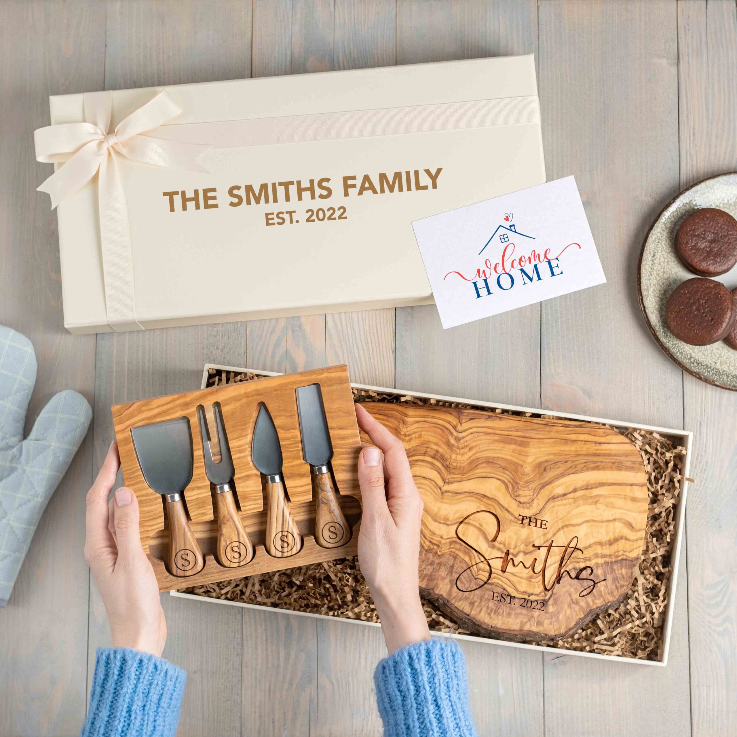 Olive Wood Charcuterie Board with Logo Oval