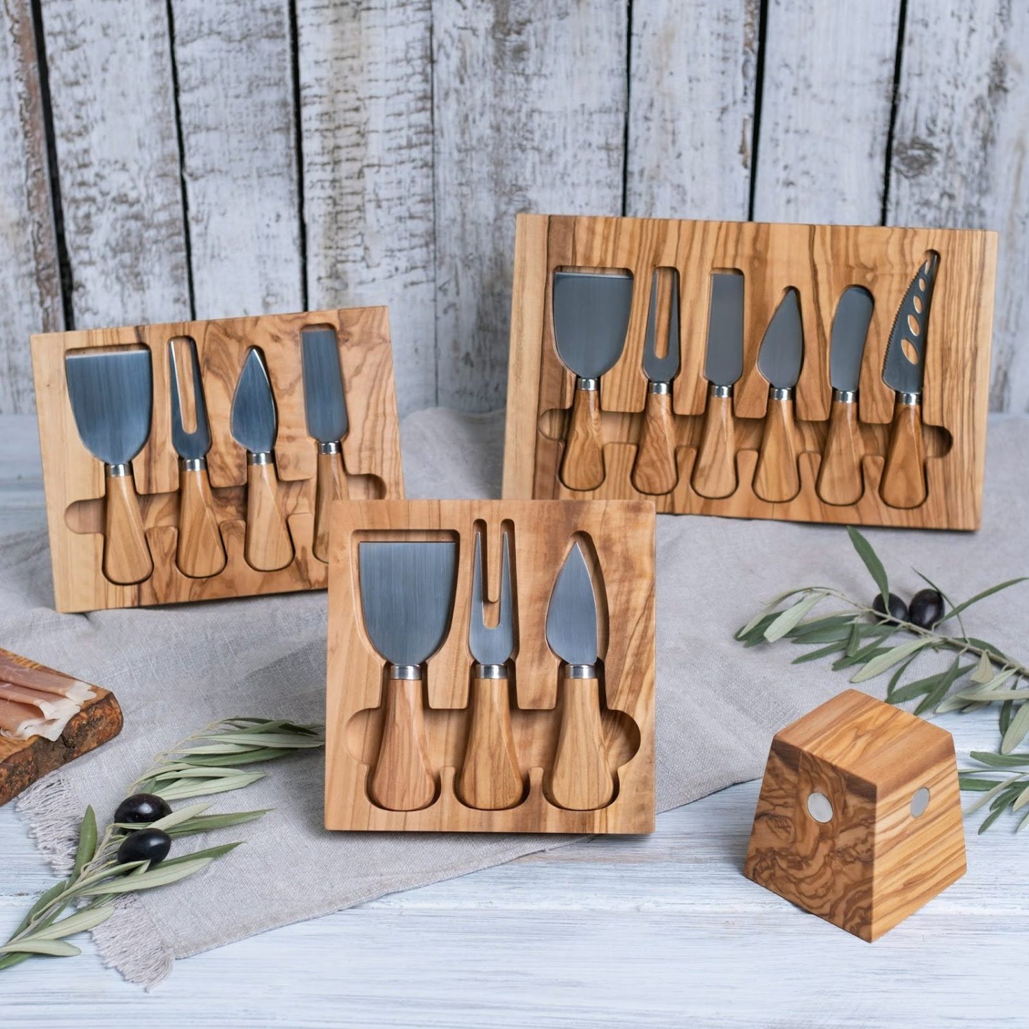 Cheese Knife Set 101: The Essential Guide for Every Cheese Lover