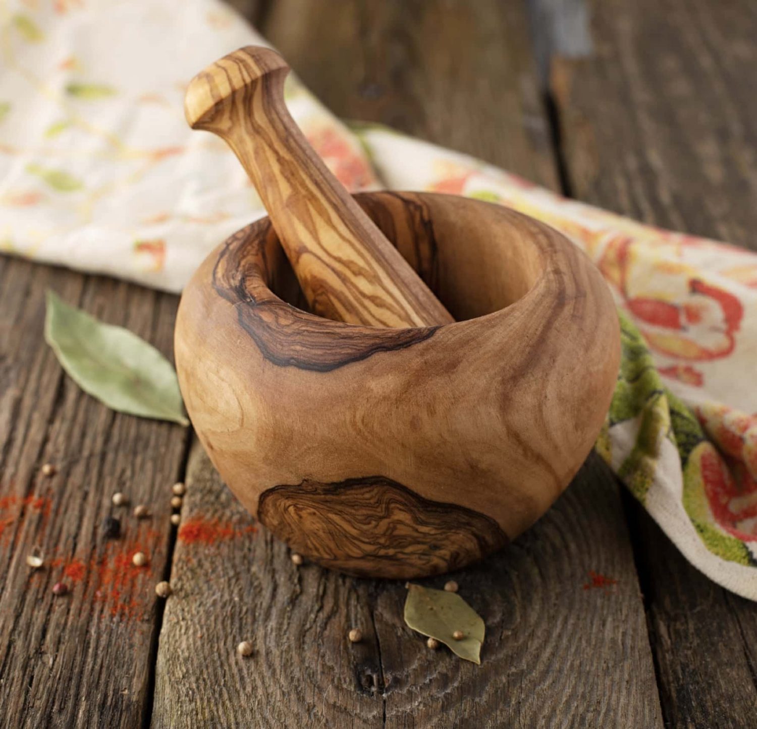 Olive wood mortar and pestle