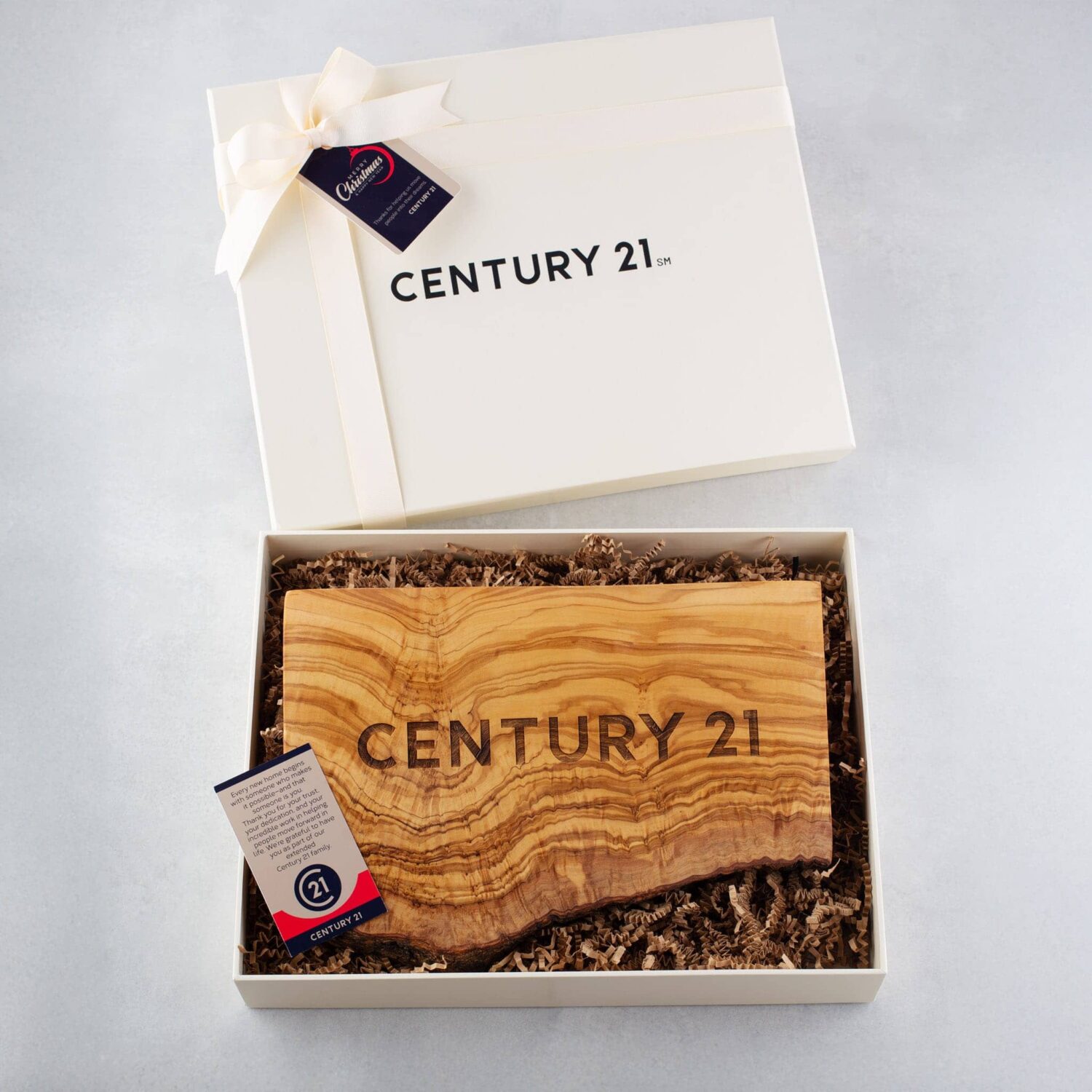 corporate gift box with a cutting board